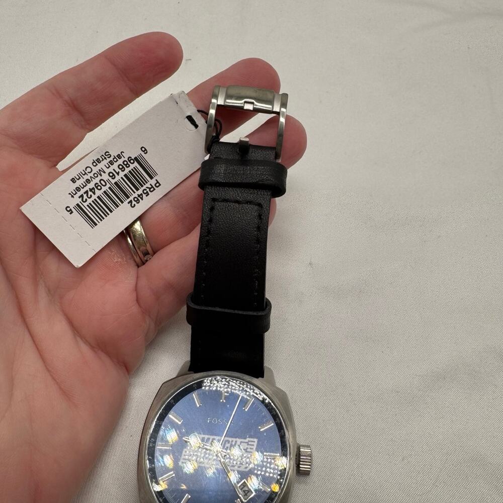 NWT Men’s Fossil March Madness watch - Picture 4 of 8